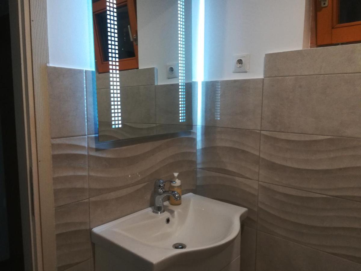 Izvor Apartment Ilok Exterior foto